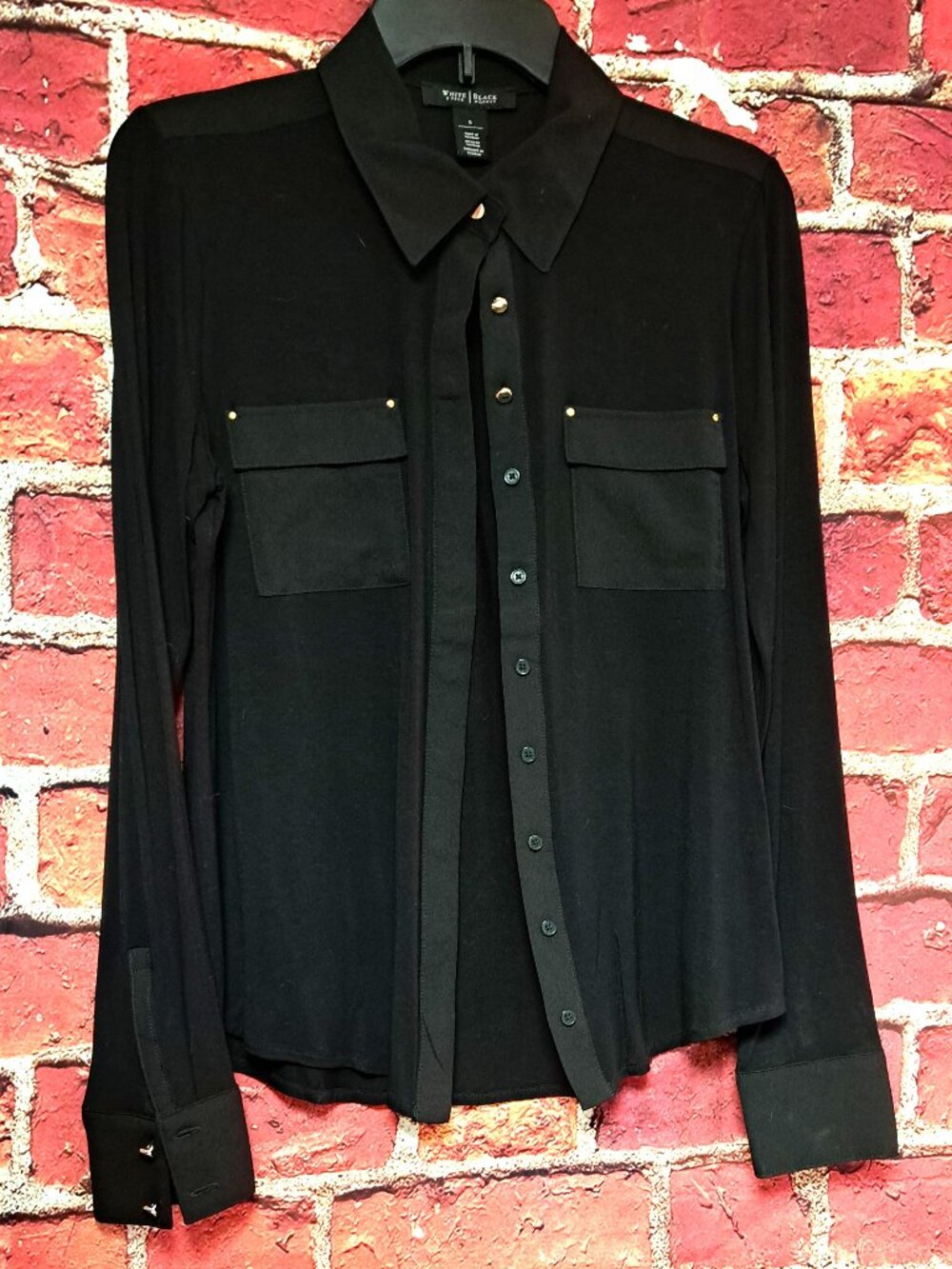 WHITE HOUSE BLACK MARKET LADIES BUTTON UP BLOUSE BLACK RAYON SPANDEX LONG SLEEVE